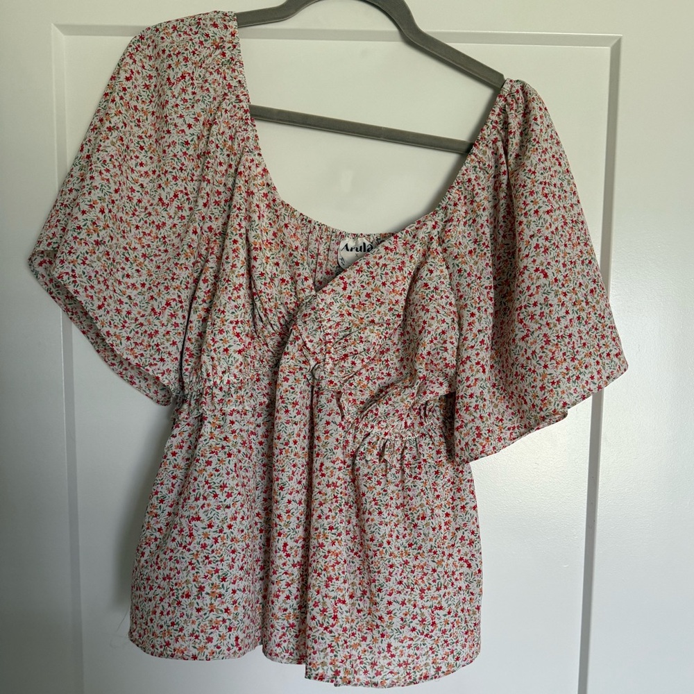 ARULA Floral Print Blouse with Ruffle Accents